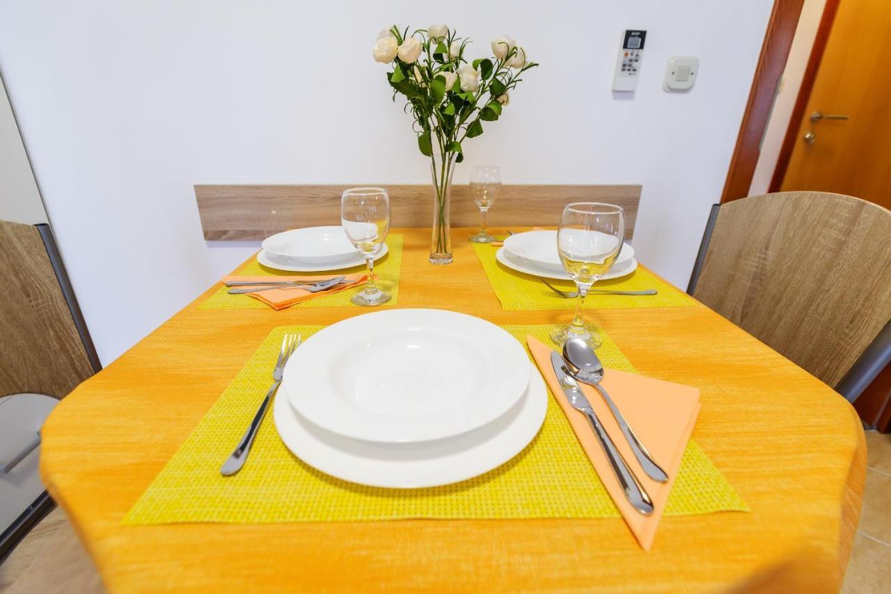 Apartmani Nena ซาดาร์ ภายนอก รูปภาพ